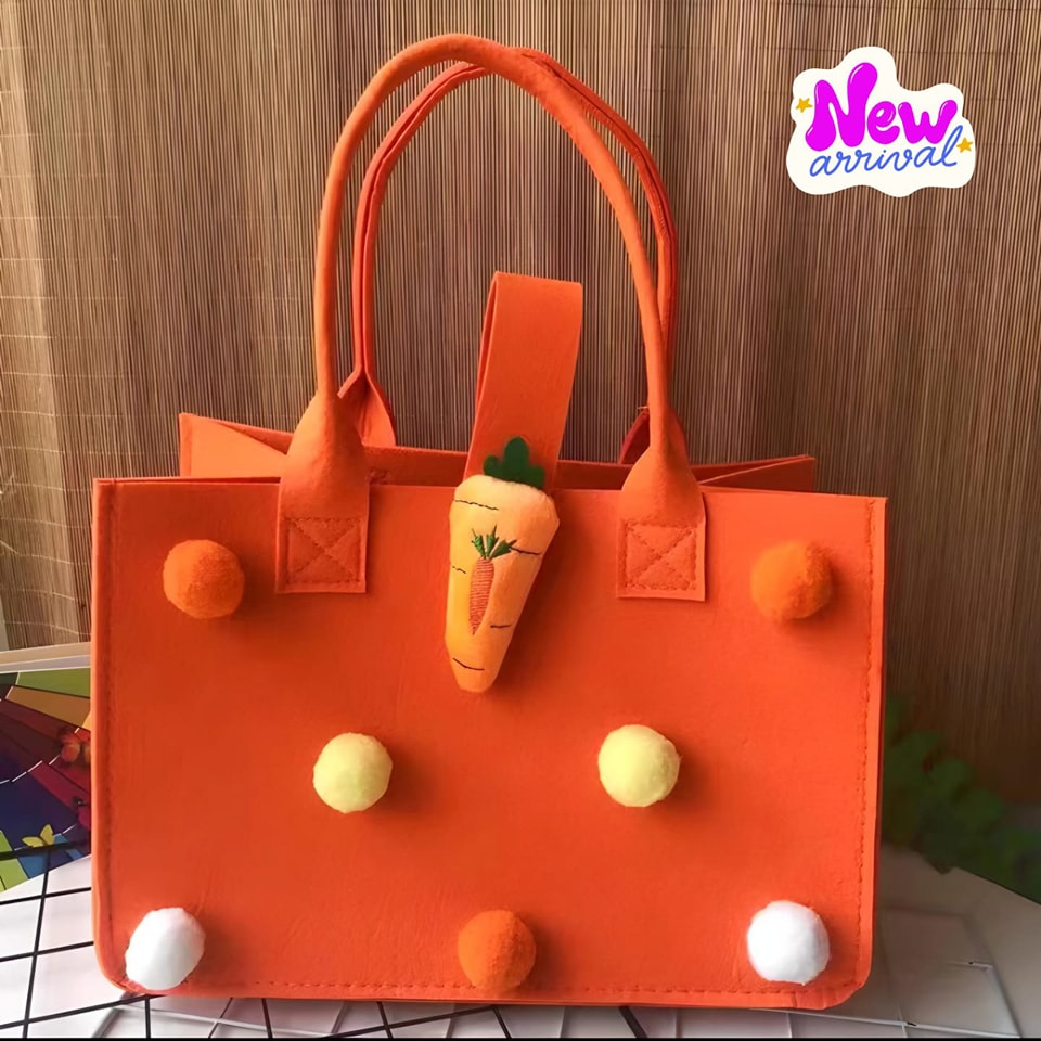 Tote bags