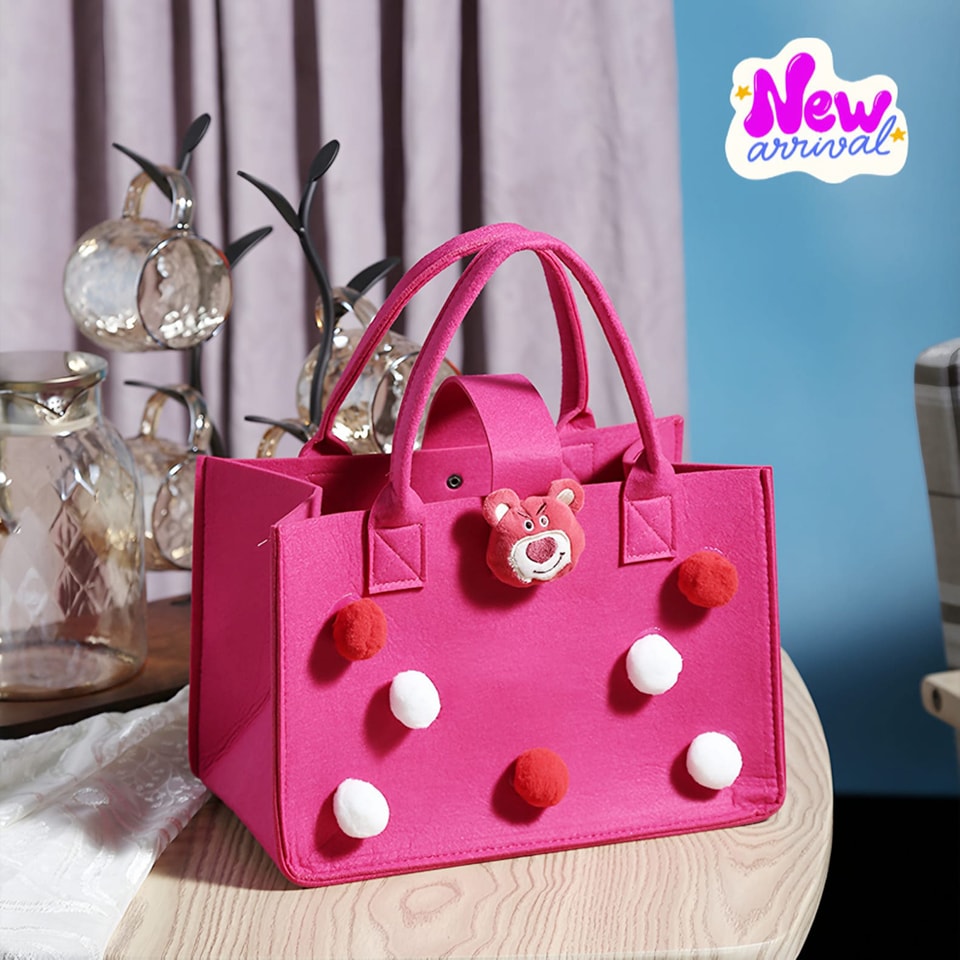 Tote bags