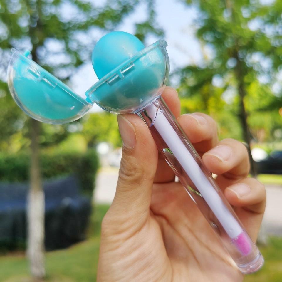 Lip balm & lip gloss