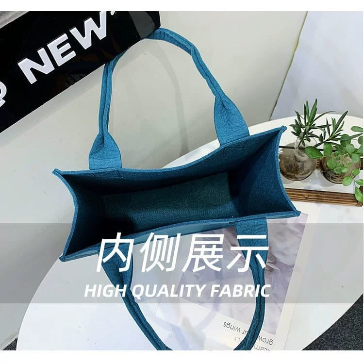 Tote bags